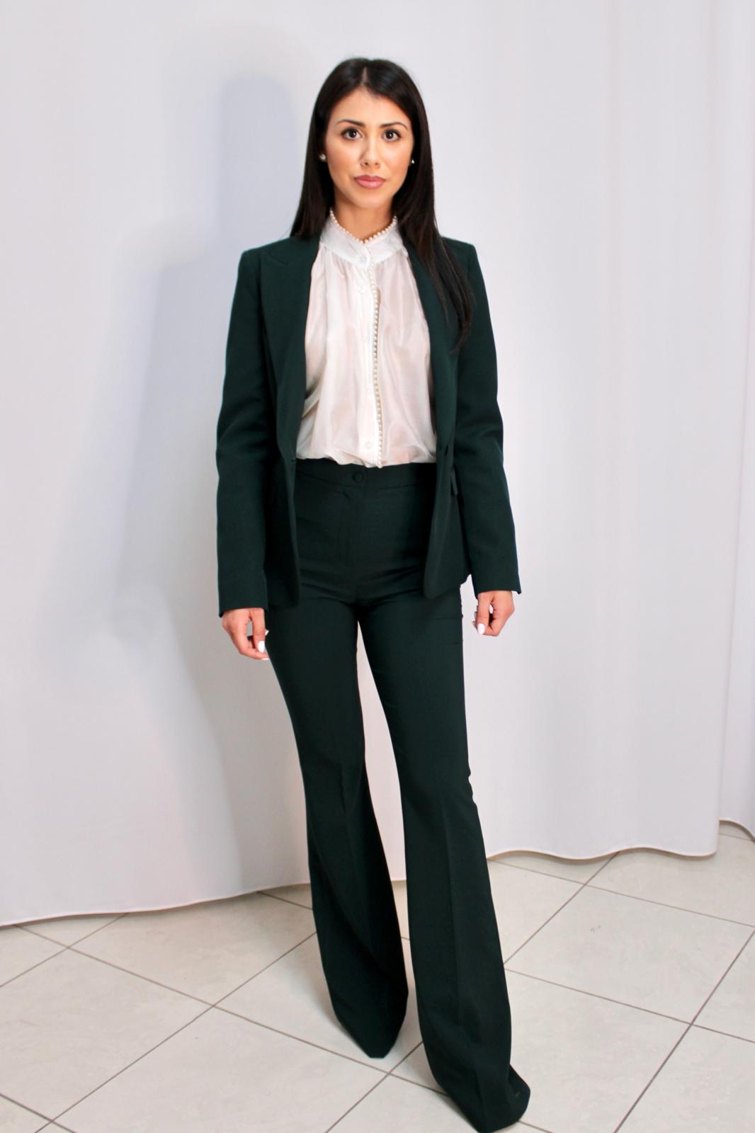 TAILLEUR MONO PETTO CON PANTALONE A ZAMPA