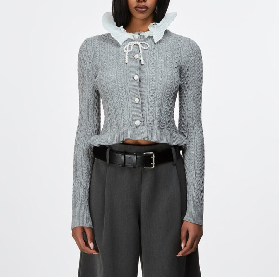 MAGLIONE CON COLLETTO